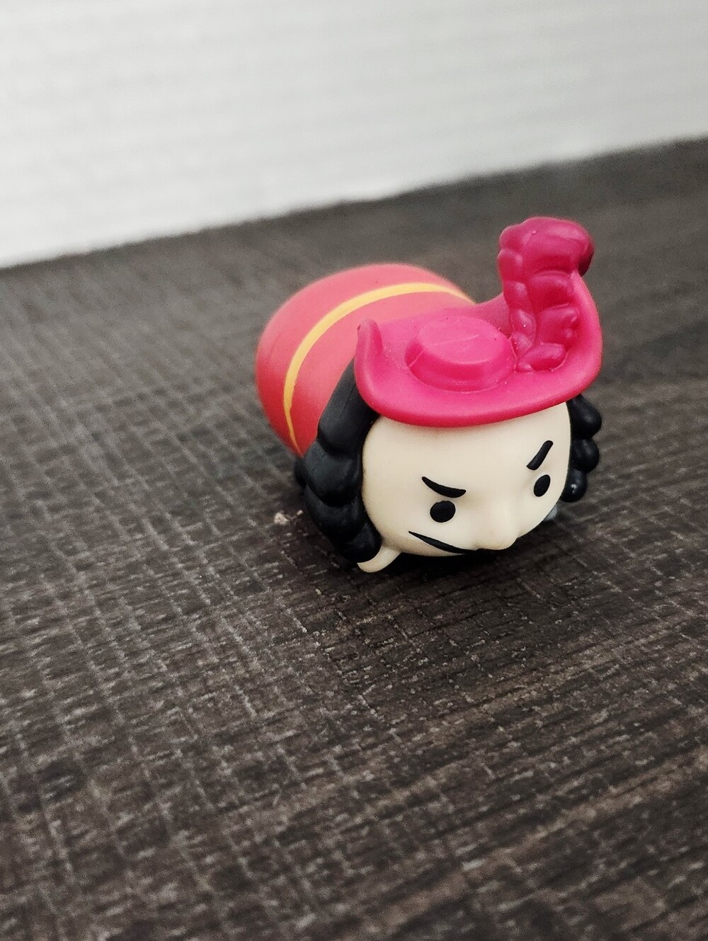 Mini Collectible Figure Toy - Picture 2 of 7